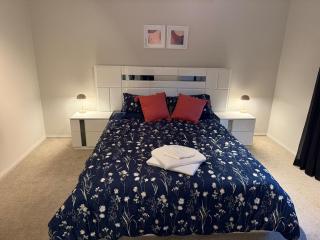Your Beautiful Family's Oasis - Penrith - 8