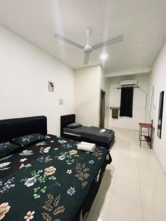Casaria Homestay Paka - Paka - 9