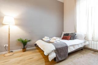 Duomo 10 minuti Family House 5 pax balcone wifi - Milan - 6