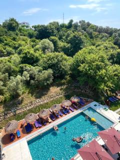 Olivia's Hill Resort - Durrës - 8
