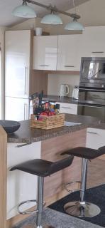 Coastal Retreat Lodge - 3