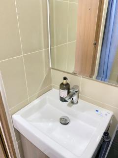 Shore 3 - Unit Chloe - Brand New and Relaxing 1BR - Manila - 3