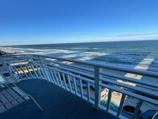 Direct Oceanfront 2 BR Ocean Walk 3 Balconies 1601 - Daytona Beach - 5