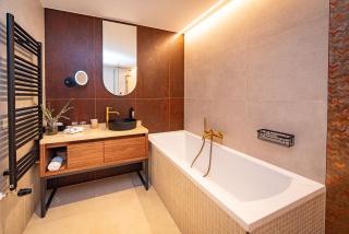 Bordűr Wellness Hotel Superior és Szőnyegmúzeum - 2