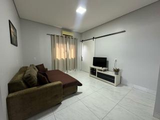 Apartamento completo para quatro pessoas ou um quarto com sala e cozinha para duas pessoas - Sinop - 3