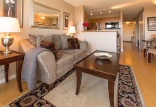 Astoria Cozy-Beautiful Cozy Condo in the Heart of Downtown Victoria by Victoria Prime 2492 - Victoria - 9