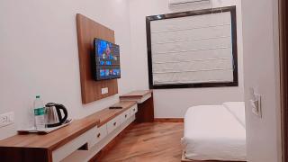Hotel Divine Banaras By Resort - - 3