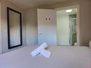 Modern Belfast City Centre Apartment - Belfast - 2