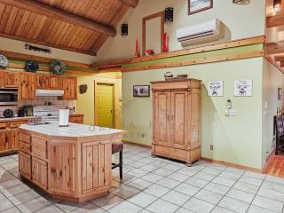 Ohana Ranch - Eureka - 2