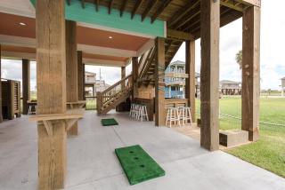 Nautibeach Views from Multiple Decks, Sleeps 14 - Port Bolivar - 7