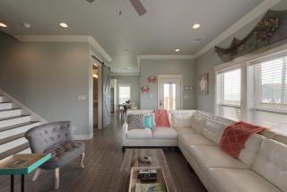Nautibeach Views from Multiple Decks, Sleeps 14 - Port Bolivar - 2