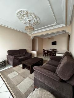 Bright and Cozy Guest Room with Stunning Views - 5 mins to Beach! - Tangeri - 3