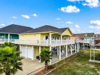 Sconset South 4BR Beach Escape! Deck, Bar, Games & Gulf Views - Port Bolivar - 8