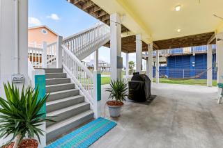 Sconset South 4BR Beach Escape! Deck, Bar, Games & Gulf Views - 3