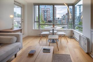Astoria Elegance Contemporary Suite in one of Victorias Best Buildings by Victoria Prime2515 - Victoria - 2