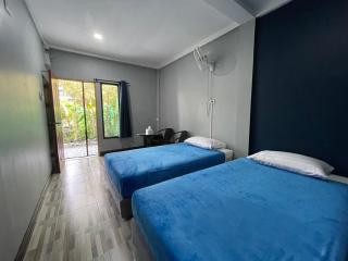 Los Patios Hostel Phuket - 3