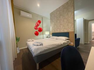 Central Chic Studio in Bucharest - Bucharest - 0