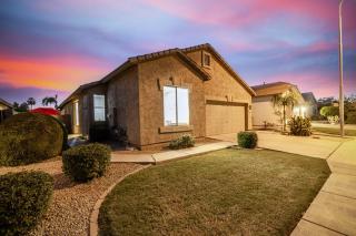 Awesome Chandler Home with Heated Pool Dog Friendly 2966 - Chandler - 5