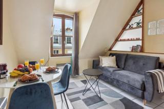BnBNova - Eiffel Tower & Faubourg - 1BR - Paris - 0