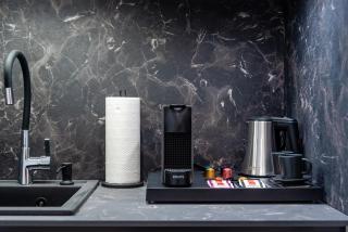 Suite Stay at 4 Apartment & Rooms - 3