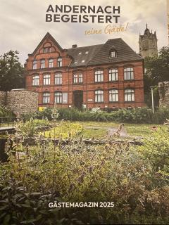 back to school (rote Schule) - Andernach - 0