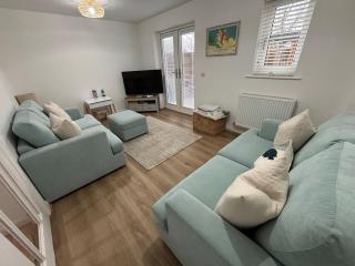 Sageston Tenby 2 bed new build bike and board store - 8