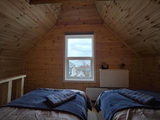 The Perfect Stop - Pinewood Loft - Lødingen - 2