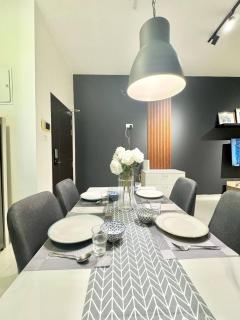 D'Summit Suite by Luxecocoo CK Kempas Setia Tropika - Kempas - 6