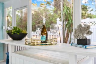 Private Heated Pool - 100 Steps to Beach Access - 5-min walk to Siesta Key Village - Siesta Key - 2