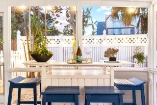 Private Heated Pool - 100 Steps to Beach Access - 5-min walk to Siesta Key Village - Siesta Key - 3