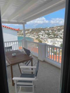 Relax with a view - Batsi - 2