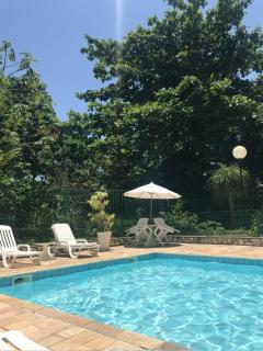 Amplo Apartamento de 3 quartos na Barra da Tijuca, pertinho da praia, super bem decorado e equipado, limpíssimo, cheiroso, novinho, com suíte, lavabo, varandão, piscina, portaria 24 horas, perto de bares e restaurantes - Rio de Janeiro - 9