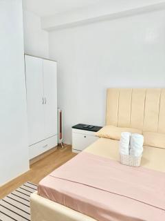 Condo at Mesatierra Garden - Quiet, Tidy, Central Location - Davao - 6