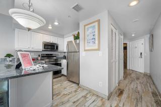 Luxury 14th Floor 1 BR Condo Direct Oceanfront Wyndham Ocean Walk Resort Daytona Beach | 1403 - Daytona Beach - 1