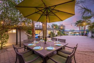 Beach House Feel in the Desert Family Mini Resort 2932 - Phoenix - 2