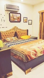 Couples Families Gold Heaven Self Checkin - Lahore - 7