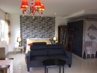 Room Mae Phim Beach - Monthly Rent - Chak Phong - 2