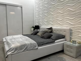 White Luxury - Budapest - 0