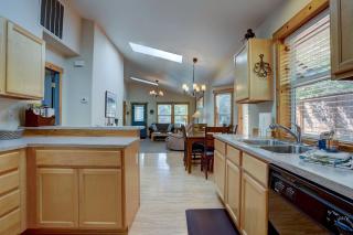 Huckleberry Cottage - Bend - 3