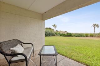 Beachfront Condo 2 pools beach access Private Patio Short walk to The Ritz Carlton 5002 - Fernandina Beach - 7
