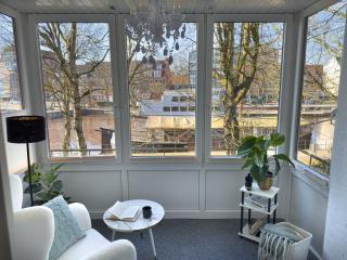Feuerschiff-Panorama - Neue moderne Wohnung in der Innenstadt mit Blick übers Wasser - Emden - 6