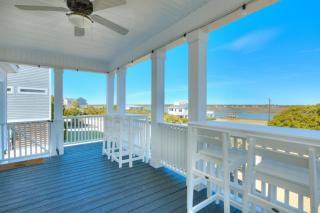 The Laylow at Oak Island - Oak Island - 2