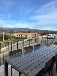 NOUVEAUTE !!! Villa Moderne de 4 chambres, piscine chauffée et vue panoramique - Apt - 4