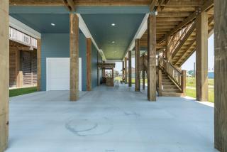 Twin Palms Hideaway, 4BR with Ocean Views, Family and Dog Friendly - Crystal Beach - 6