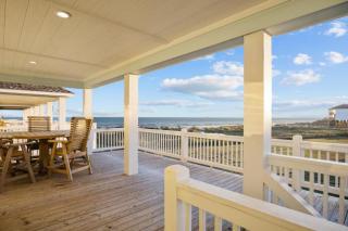 Luxury 3BR Beach Cabin w Gulf Views and Soaking Tub - Port Bolivar - 9