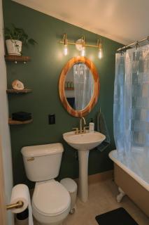 Styled comfort in NE Arts District - 3