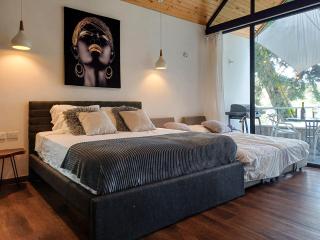 Tree House, Cabaña privada con Jacuzzi - 6