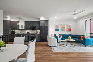NEW! 2 BR Condo in New Braunfels - 5