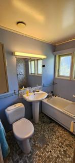 Large private house close to Metro - 4