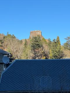 Appartement Murol neuf calme, centre village, vue Château - Murol - 3